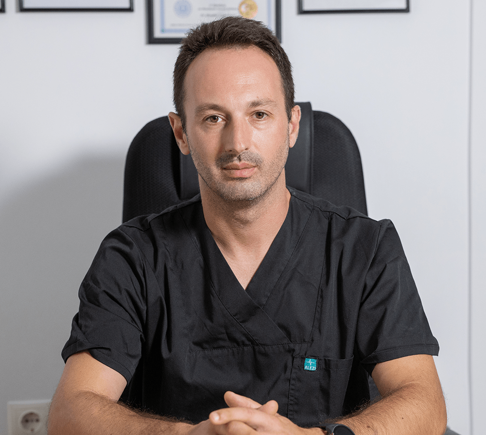 Δρ. Καραθανάσης Βασίλειος MD PhD
Πλαστικός Χειρουργός